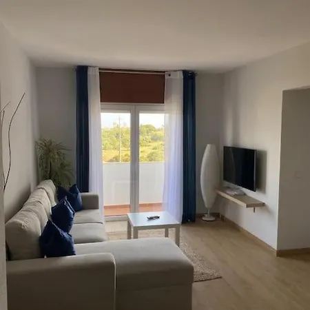 Apartment Cozy 3 Bedroom With Free Parking Premises Portimao